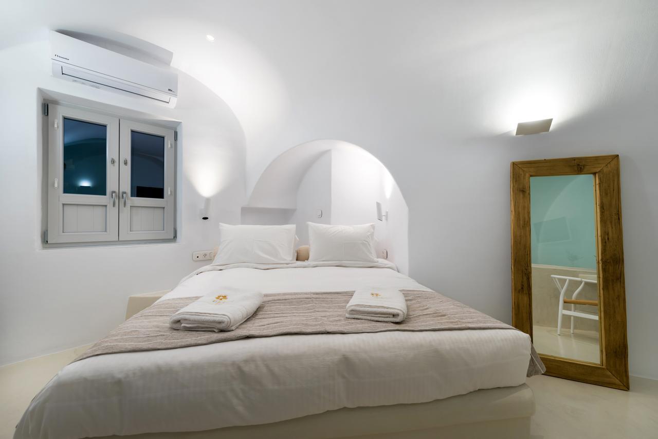 Iriana Suites ฟิรา ภายนอก รูปภาพ
