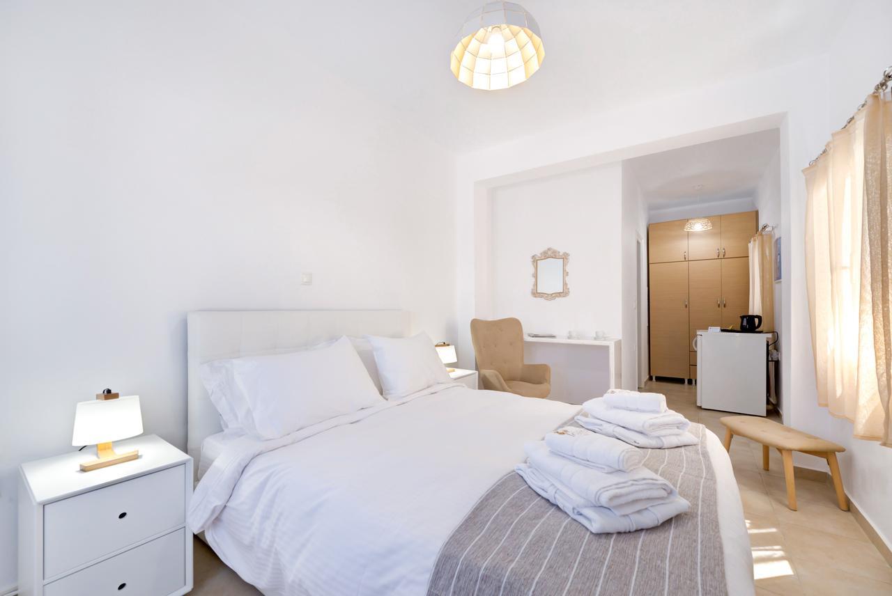 Iriana Suites ฟิรา ภายนอก รูปภาพ