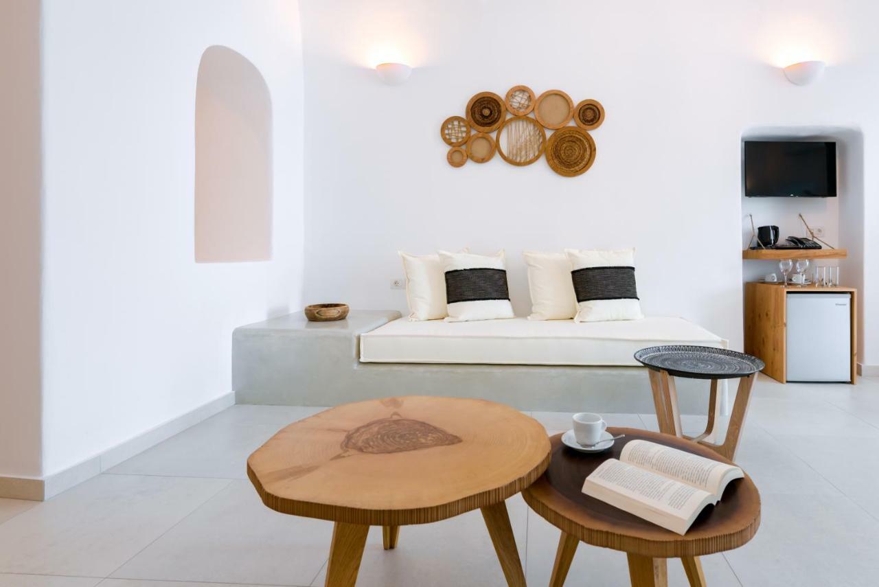 Iriana Suites ฟิรา ภายนอก รูปภาพ