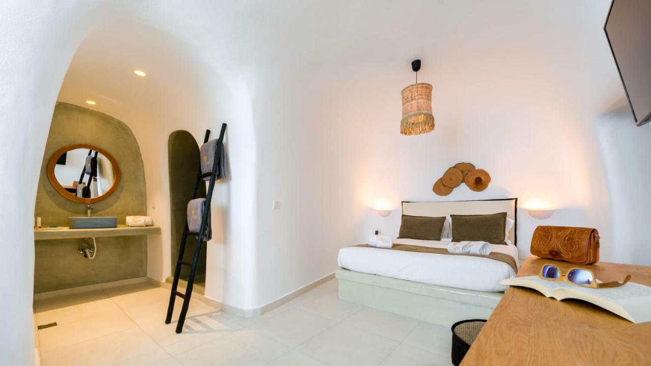 Iriana Suites ฟิรา ภายนอก รูปภาพ