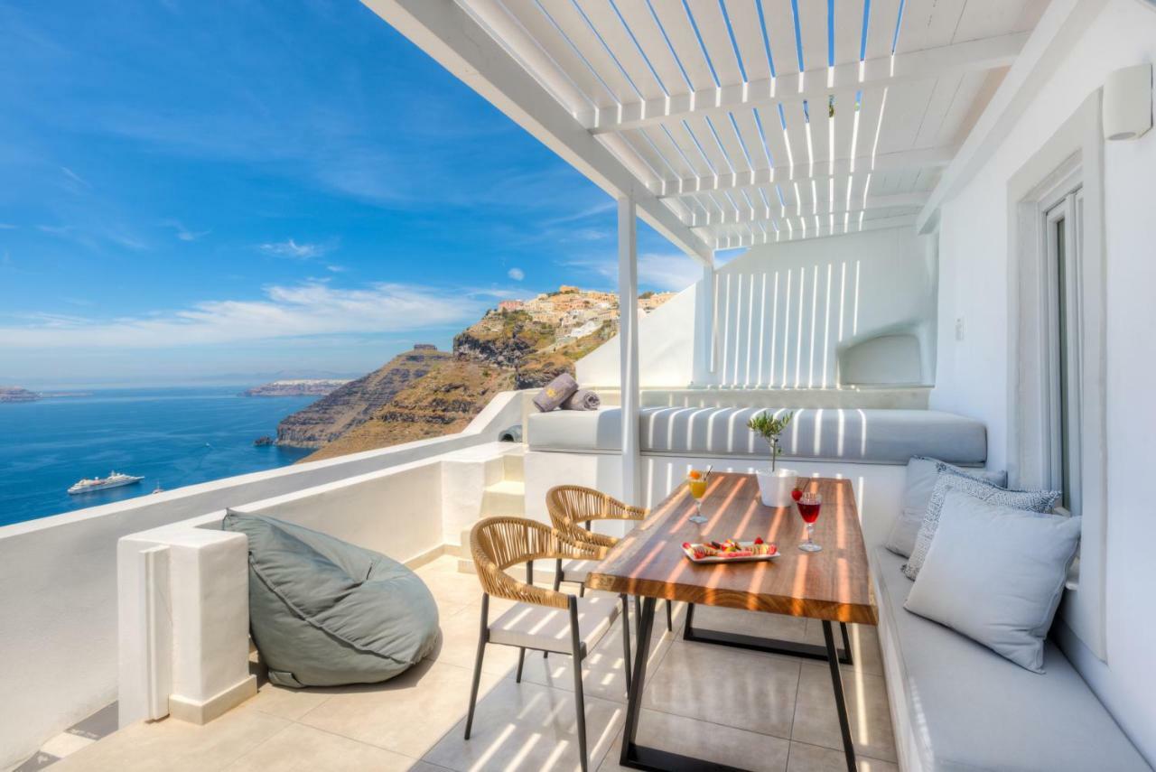 Iriana Suites ฟิรา ภายนอก รูปภาพ